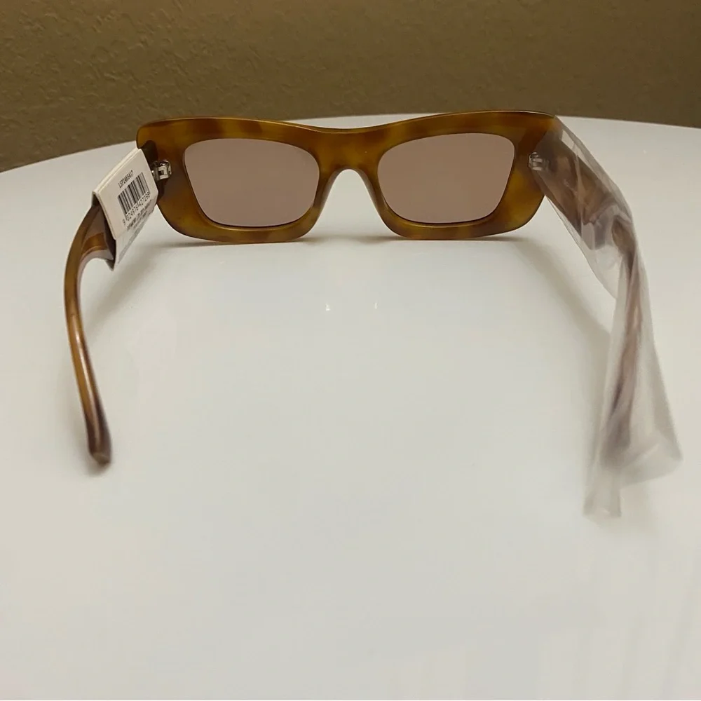 NWT Le Specs Dopamine LTD EDT Vintage Tort Sunglasses Oversized Rectangle